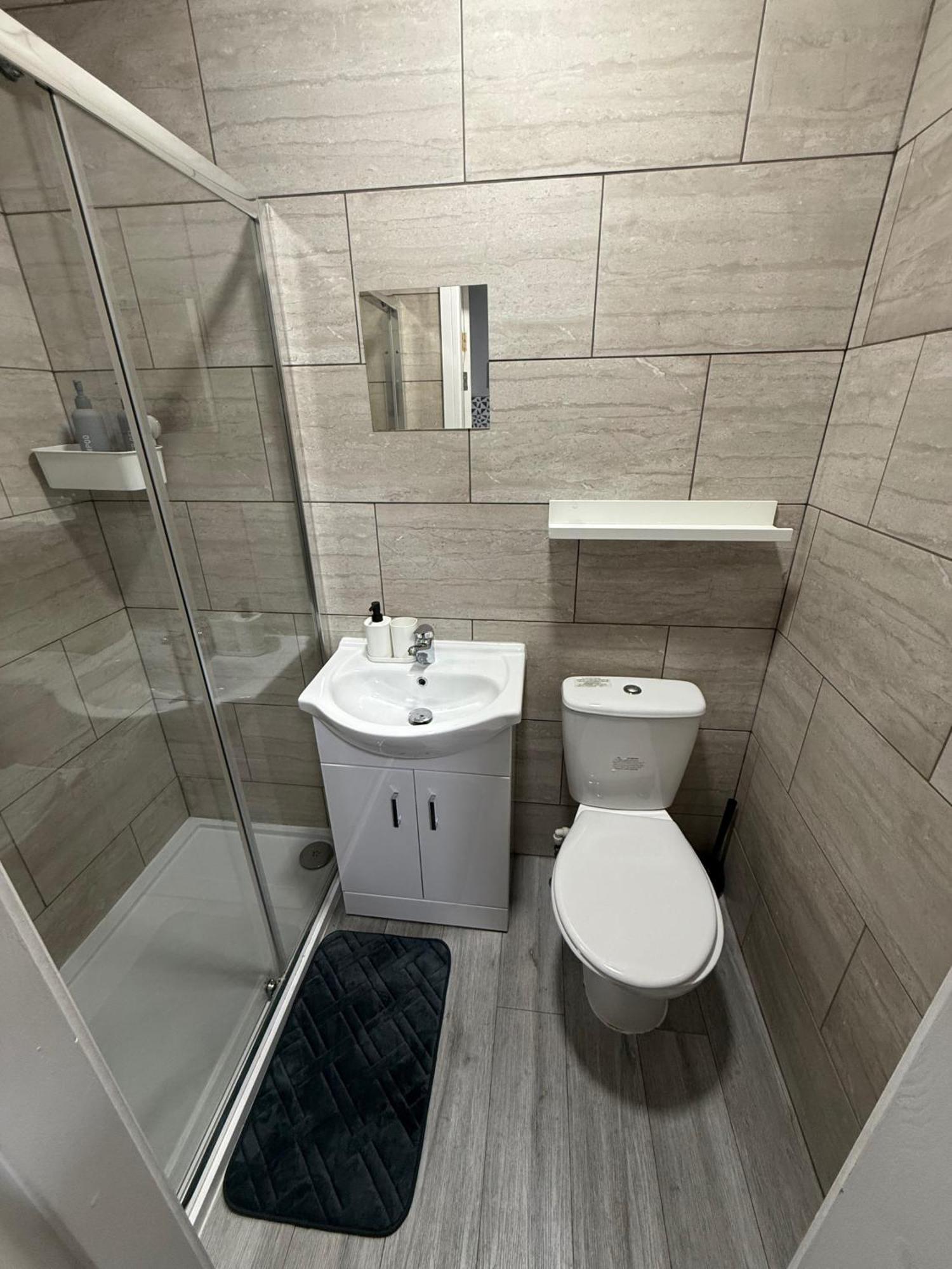 Apartment Coastal Comfort Centre Birmingham